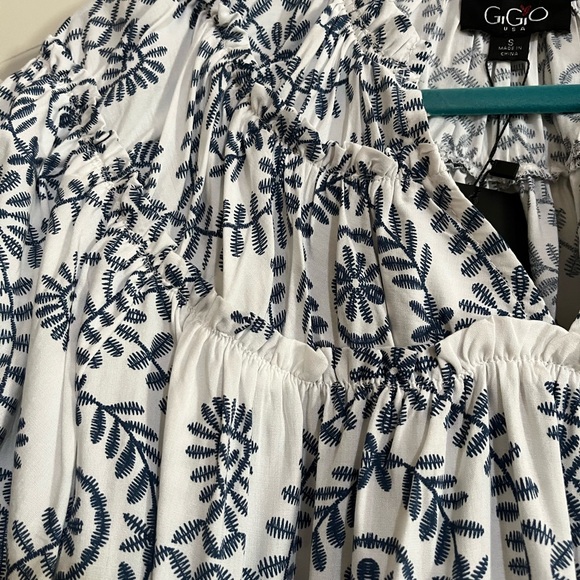 Gigio NWT Small Navy White Print Blouse Balloon short sleeves Navy trim at hem - Picture 4 of 10